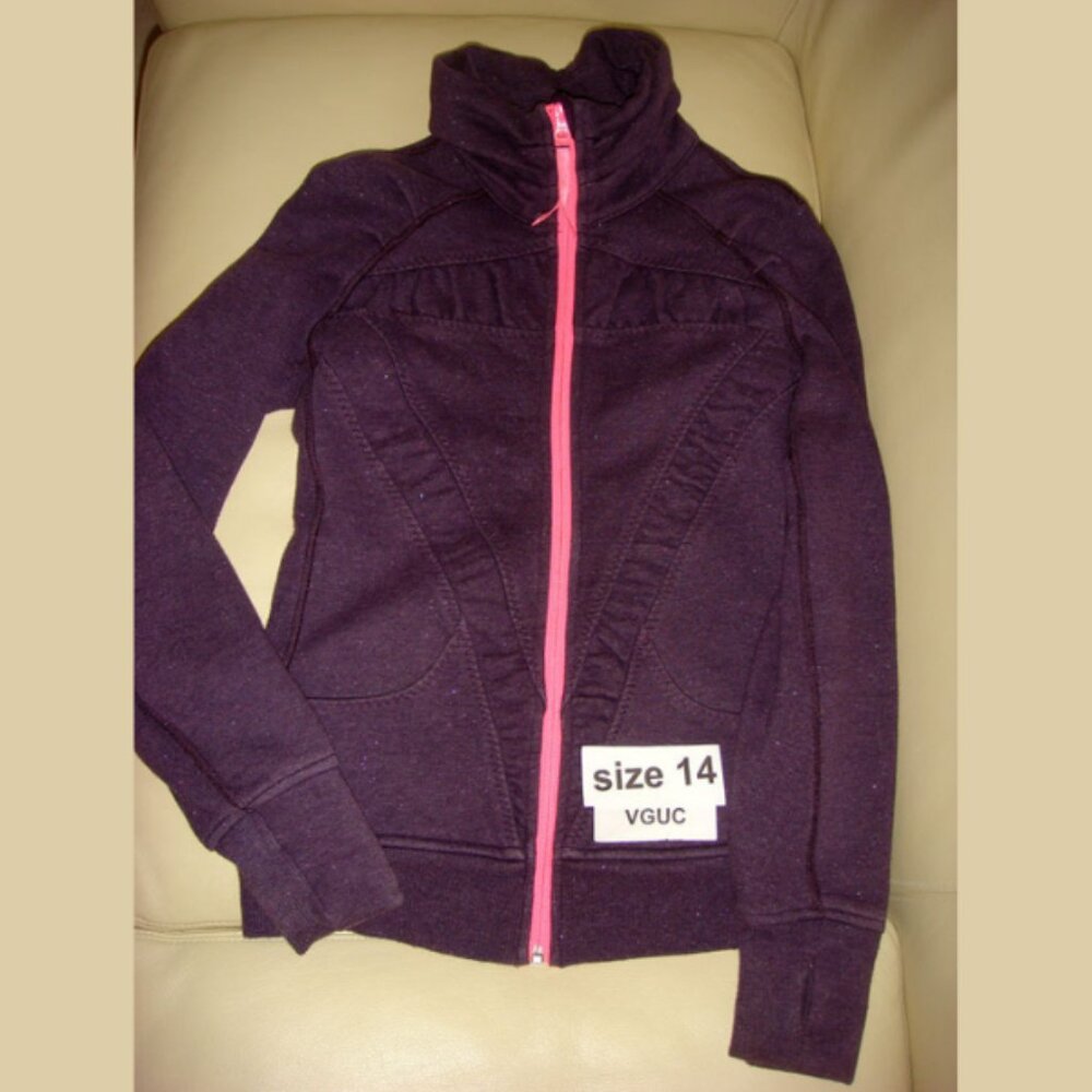 Ivivva Girl by Lululemon 🍋Cuddle me zip up jacket purple thumbholes size 14 - Picture 3 of 7